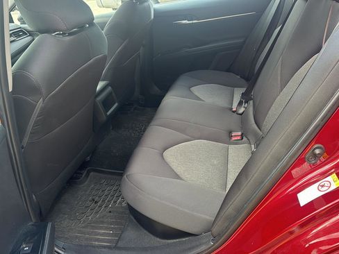 Used 2019 Toyota Camry LE w/ Sunroof Package image 12