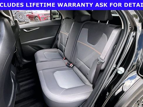 Used 2023 Kia Niro LX FWD image 20