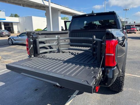 Used 2026 Toyota Tacoma TRD Off-Road AWD/4WD image 42
