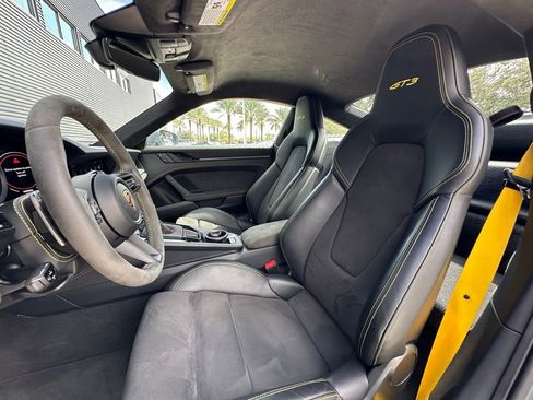 Used 2023 Porsche 911 GT3 image 5