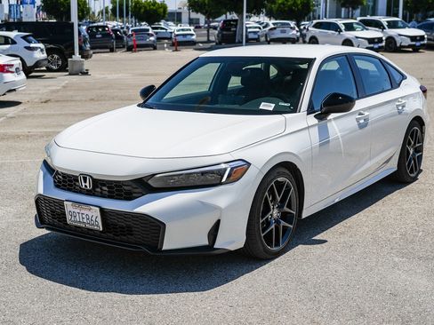 Used 2025 Honda Civic Sport image 6