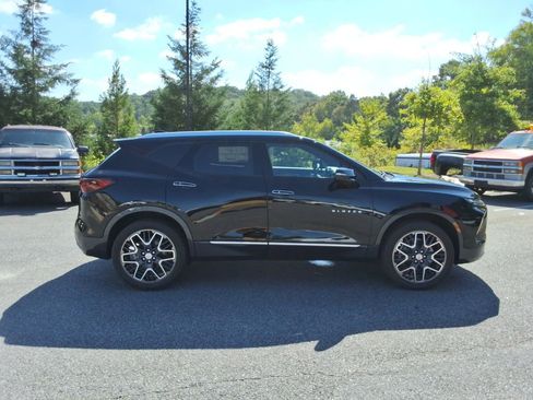 New 2025 Chevrolet Blazer Premier w/ Driver Confidence II Package image 4