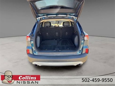 Used 2020 Ford Escape Titanium image 8