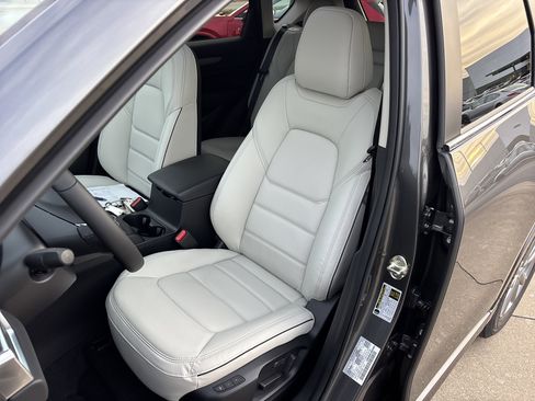 New 2025 MAZDA CX-5 AWD 2.5 S w/ Preferred Package image 21