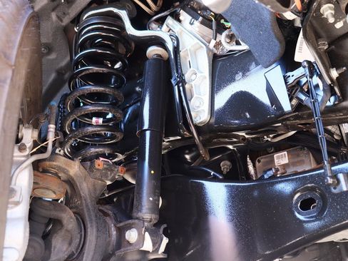 Used 2025 Ford F250 Platinum image 7