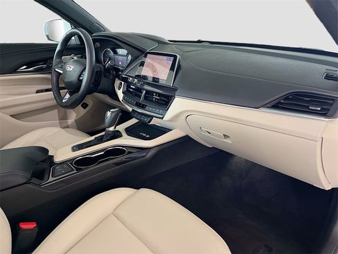 Used 2023 Cadillac CT4 Luxury w/ Sun And Sound Package image 30