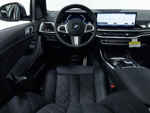 New 2026 BMW X7 xDrive40i AWD/4WD image 4