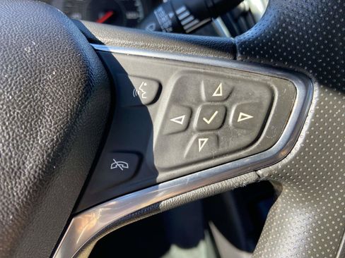 Used 2020 Chevrolet Malibu LS image 18