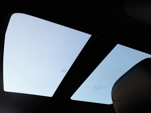 Used 2018 Ford F150 Raptor w/ Equipment Group 802A Luxury image 12