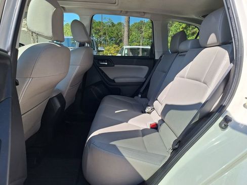 Used 2017 Subaru Forester 2.5i Limited image 10