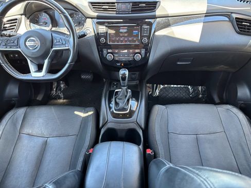 Used 2019 Nissan Rogue Sport SL w/ Premium Package AWD/4WD image 14