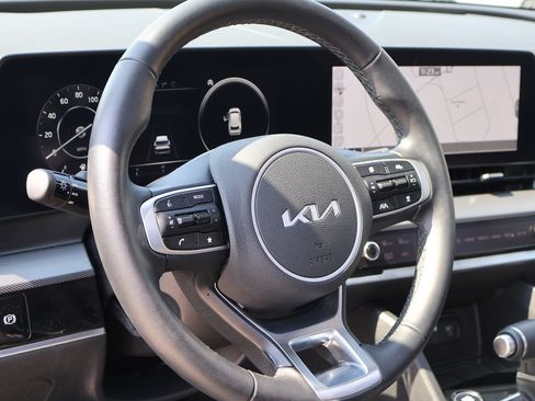 Used 2025 Kia Sportage SX FWD image 24