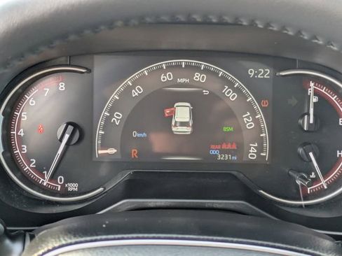 Used 2025 Toyota RAV4 XLE Premium image 21