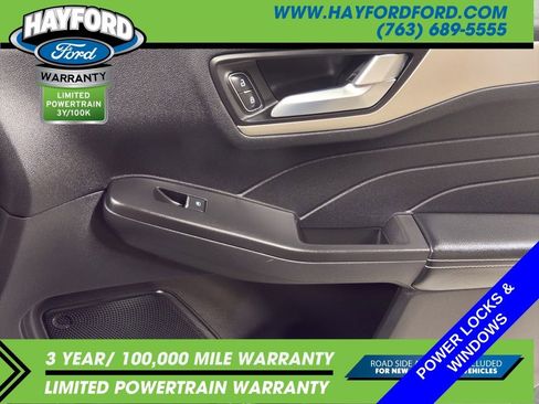 Used 2022 Ford Escape SEL w/ Technology Package image 17