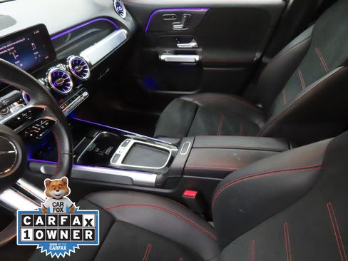 Used 2024 Mercedes-Benz GLB 250 image 19