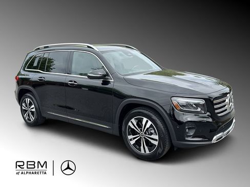 Certified 2025 Mercedes-Benz GLB 250 image 1