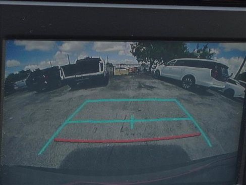 Used 2019 Toyota RAV4 XLE FWD image 12