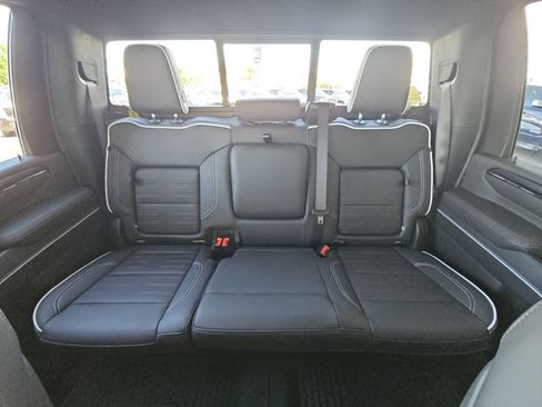 New 2026 GMC Sierra 2500 AT4X w/ AT4X AEV Edition AWD/4WD image 25