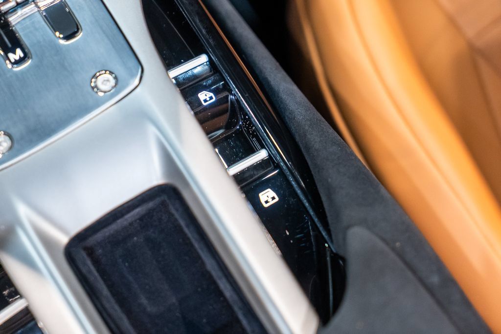 Used 2026 Ferrari 12Cilindri Spider RWD image 39