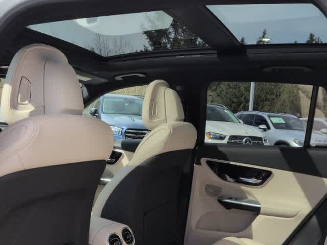 Certified 2026 Mercedes-Benz GLC 300 4MATIC image 19