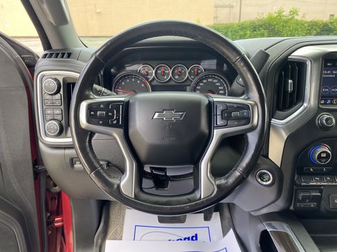 Used 2020 Chevrolet Silverado 1500 LT Trail Boss image 5