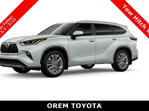 New 2026 Toyota Highlander Platinum image 2