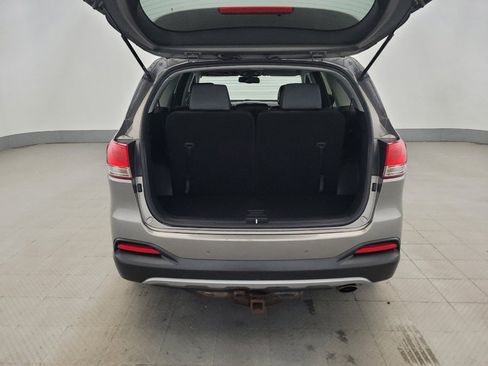Used 2017 Kia Sorento EX AWD/4WD image 29
