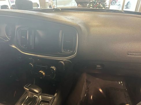 Used 2018 Dodge Charger R/T image 59