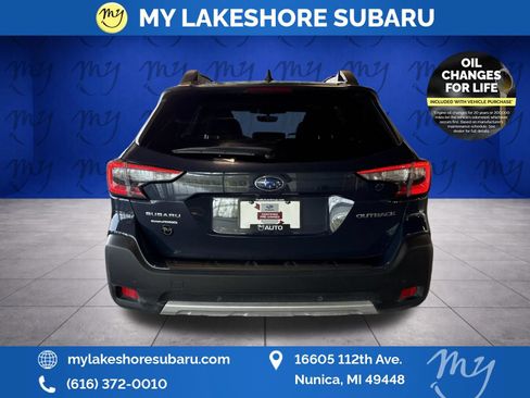 Certified 2025 Subaru Outback Limited AWD/4WD image 10