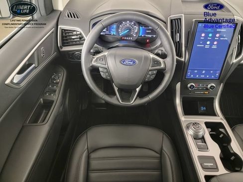 Certified 2024 Ford Edge SEL w/ Convenience Package AWD/4WD image 28