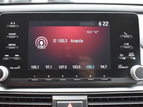 Used 2018 Honda Accord LX image 24