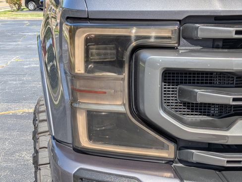 Used 2022 Ford F350 Platinum w/ Tremor Off-Road Package AWD/4WD image 10