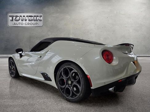 Used 2015 Alfa Romeo 4C Coupe w/ Leather Interior Group RWD image 6
