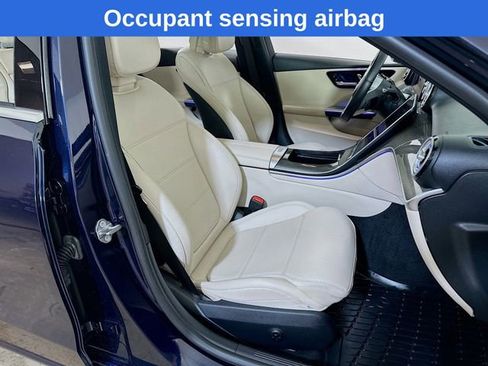 Used 2022 Mercedes-Benz C 300 4MATIC Sedan image 17