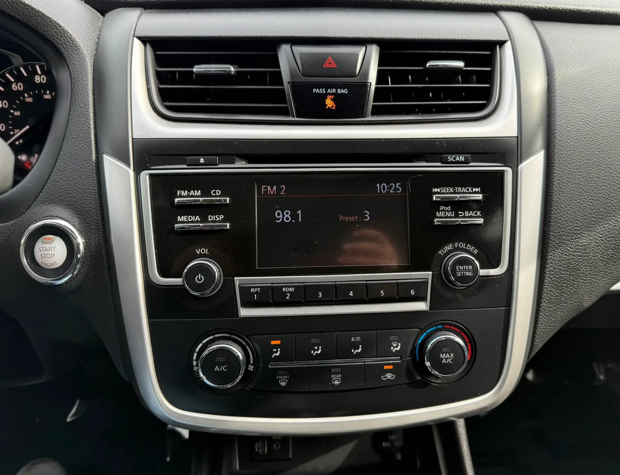 Used 2017 Nissan Altima 2.5 S w/ Power Driver Seat Package FWD image 16