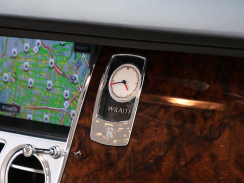 Used 2019 Rolls-Royce Wraith image 29