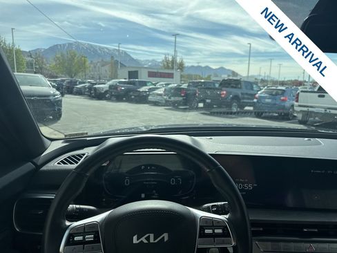 Used 2025 Kia Telluride EX X-Line image 21