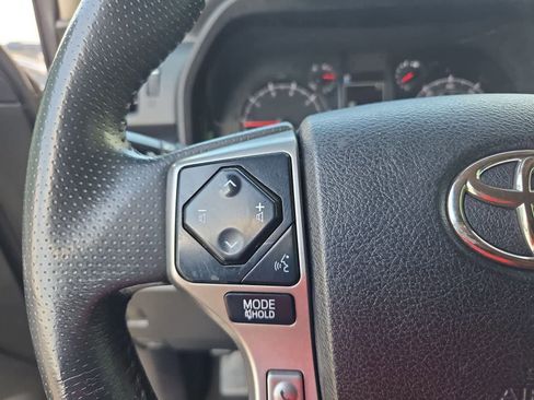 Used 2021 Toyota 4Runner SR5 RWD image 22