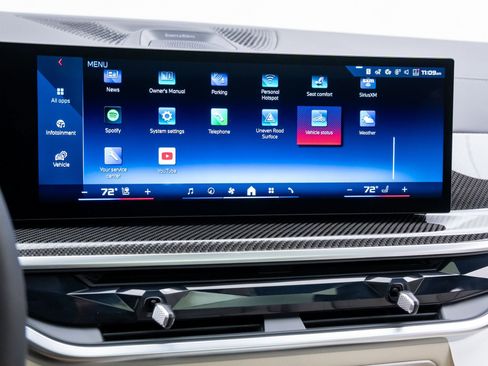 New 2026 BMW X6 M60i w/ Executive Package image 24