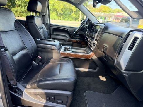 Used 2017 GMC Sierra 1500 SLT RWD image 19