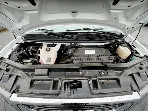 Used 2022 GMC Savana 2500 w/ Driver Convenience Package image 22