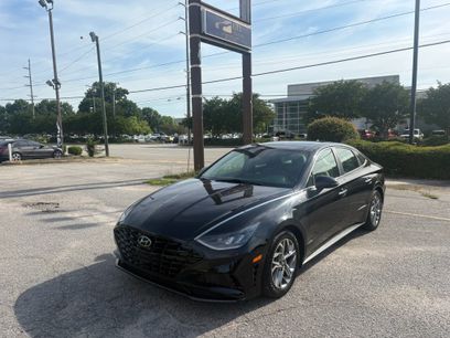 Used 2021 Hyundai Sonata SEL w/ Convenience Package