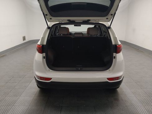 Used 2017 Kia Sportage LX AWD/4WD image 29