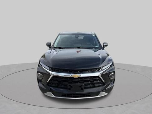 Used 2025 Chevrolet Blazer LT FWD image 18