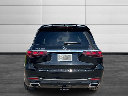 Used 2026 Mercedes-Benz GLS 450 4MATIC image 4