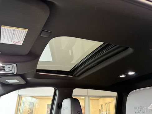 Used 2020 Chevrolet Silverado 3500 High Country w/ Z71 Off-Road Package image 39