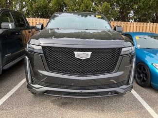 Used 2024 Cadillac Escalade Sport Platinum w/ LPO, ONYX Package video 2