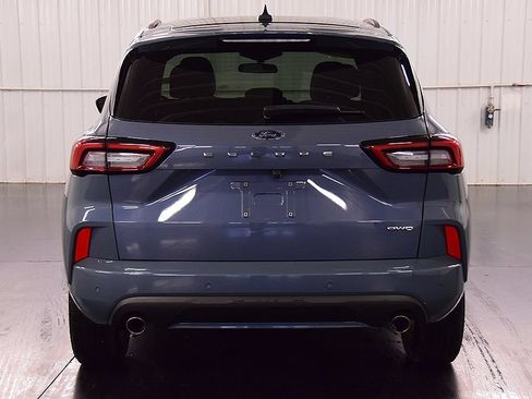 Used 2023 Ford Escape ST-Line w/ Tech Pack #1 AWD/4WD image 6