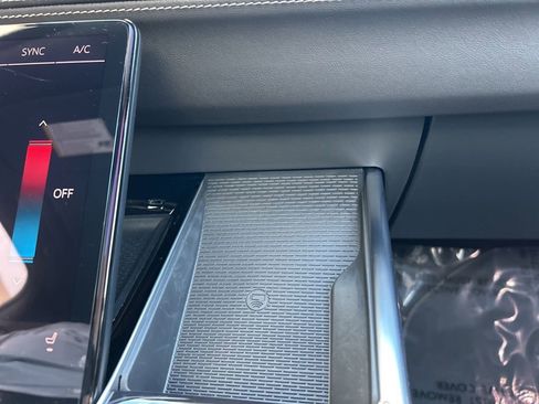 Used 2026 Cadillac Escalade Sport image 57