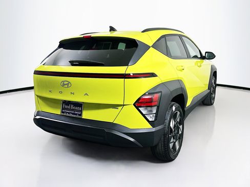 Certified 2025 Hyundai Kona SEL image 7
